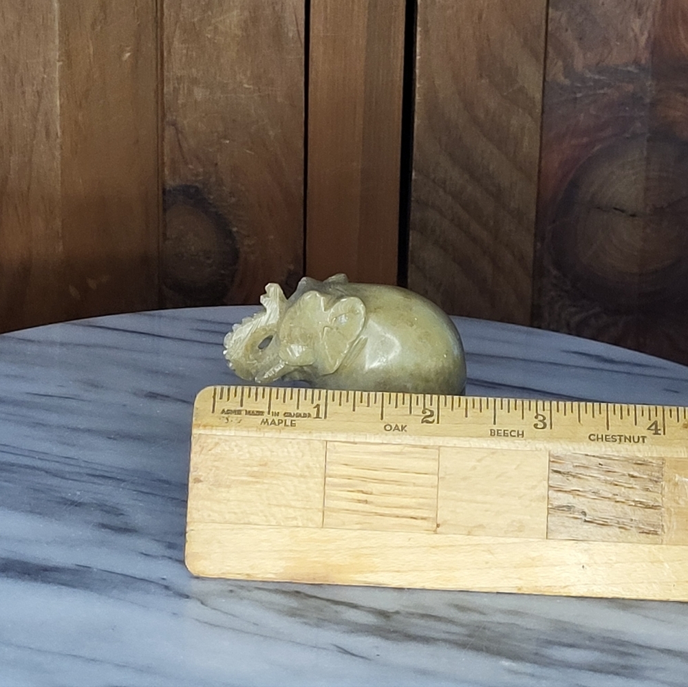 Stone Elephant Figurine - Picture 3 of 11